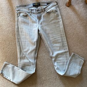 Light gray skinny jeans